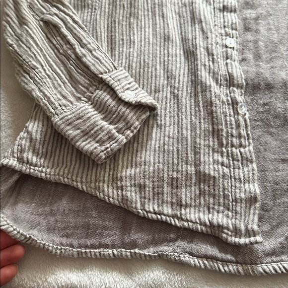 Sundry pinstripe gauze button down - Picture 9 of 12